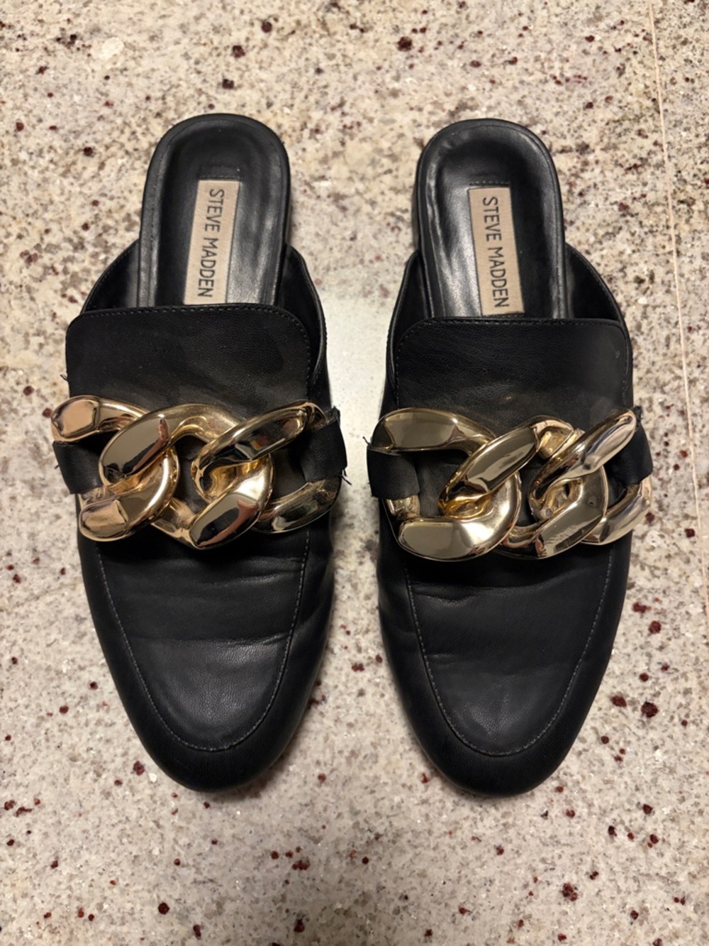 Steve Madden Black Leather Mules with Oversized Gold Chain